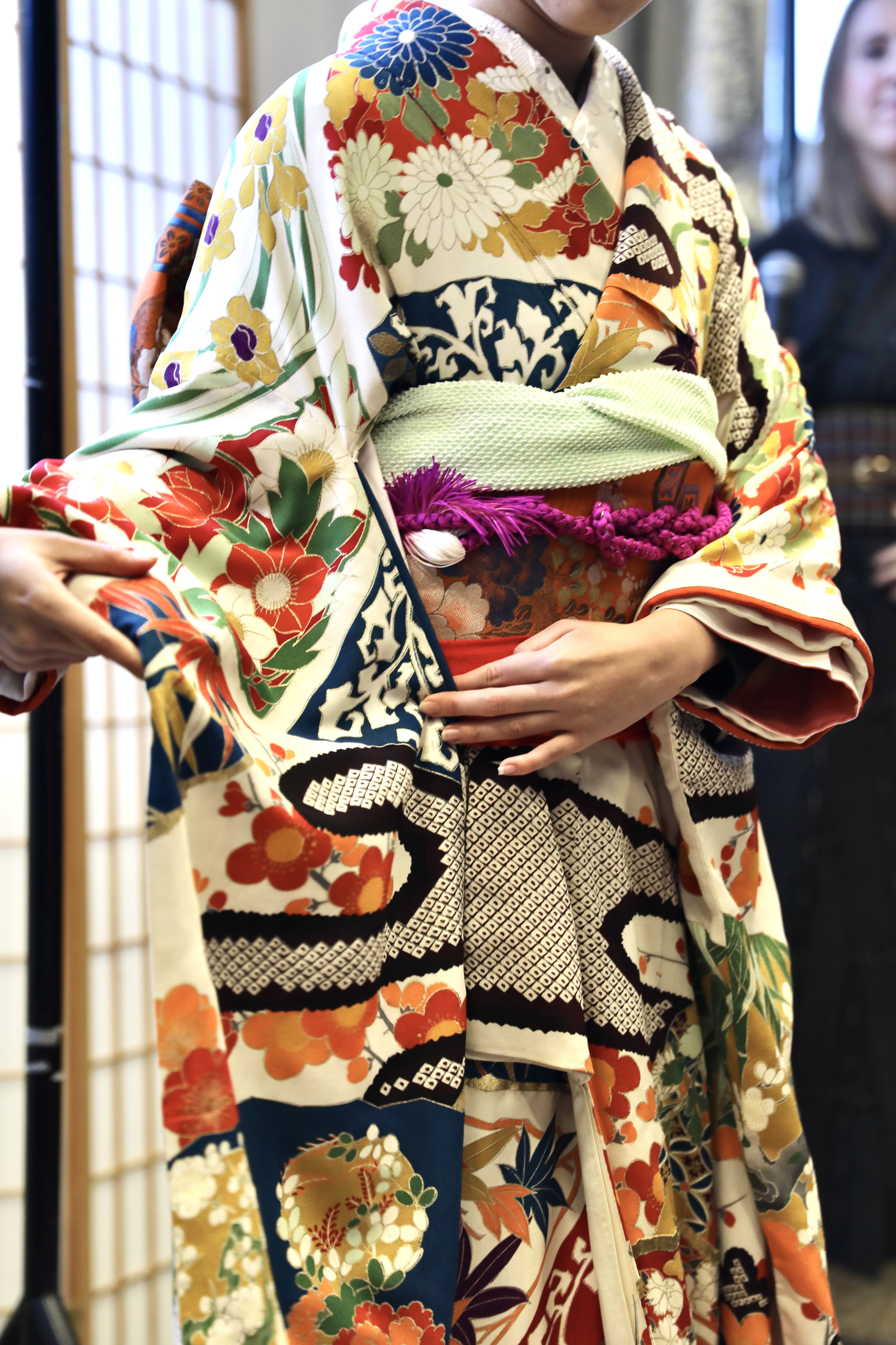 振袖 着物超美品ビンテージFurisode kimonos FURISODE KIMONO - DEAR VANILLA - Authentic Japanese Kimonos